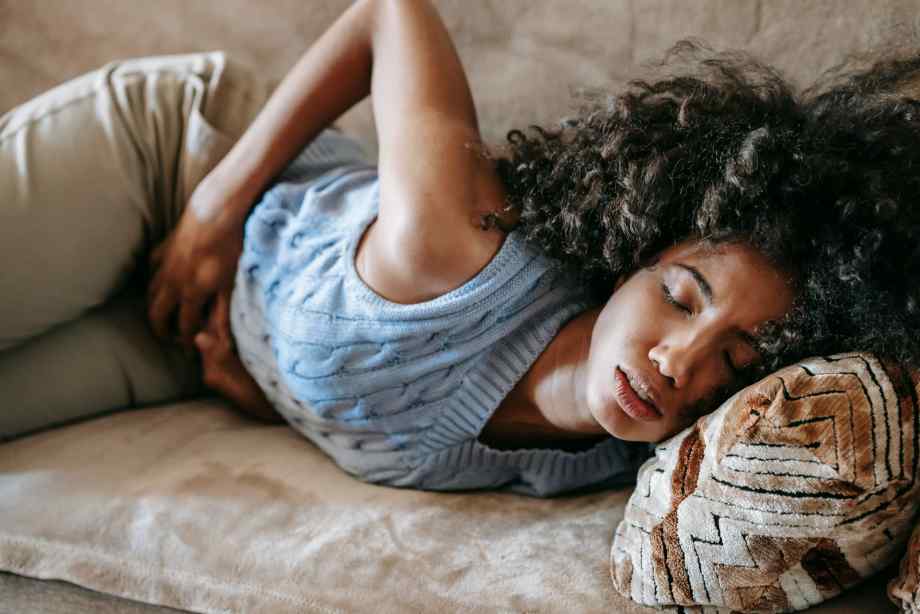 Douleur du bas-ventre jusqu’à l’anus chez la femme : que faire ?-Exotic Express